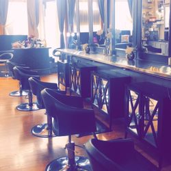 Luse Hairs Salon