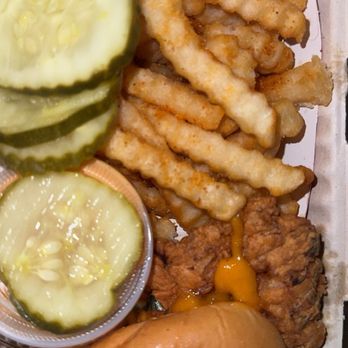 Dave's Hot Chicken - #Dave's #4 1 Slider with Fries - Chicken Shop Near Me - Middletown, Rhode Island Dave's Hot Chicken - #Dave's #4 1 Slider with Fries - Chicken Shop Near Me - Middletown, Rhode Island