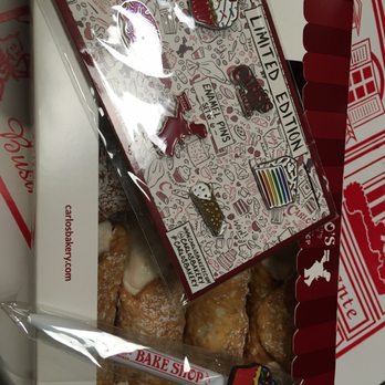 Carlo's Bakery - Some collector pins, the $5 pen lol and pastry box - Bakeries Near Me - Hoboken, New Jersey