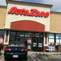 AutoZone - Front