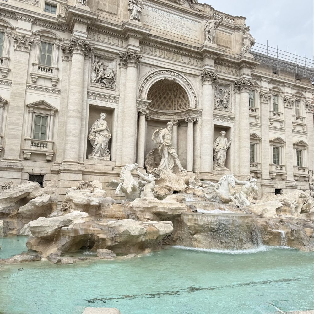 Fontana di Trevi - Landmarks & Historical Buildings Near Me - Rome, RM Fontana di Trevi - Landmarks & Historical Buildings Near Me - Rome, RM