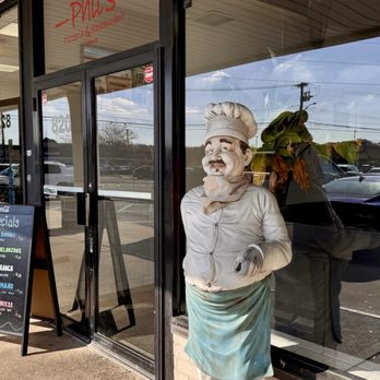 Phil's Pizzeria & Restaurant - Pizza Near Me - Massapequa, New York Phil's Pizzeria & Restaurant - Pizza Near Me - Massapequa, New York
