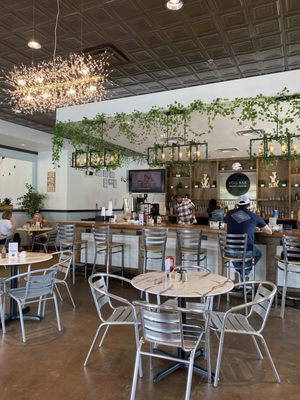 Egg Bar Brunch & Bar by null