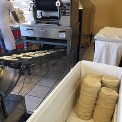 Panaderia Artesanal - Tortilla press in front of the bakery