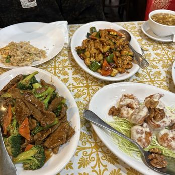 Furi Chinese Restaurant - Cantonese Near Me - Edmonds, Washington