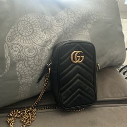 The Snob - Gucci crossbody