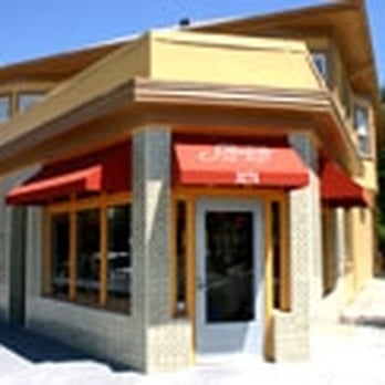 Strands Aveda Salon and Spa - Hair Salons Near Me - Sacramento, California