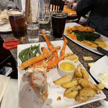 Glacier BrewHouse - Bering Sea King Crab Legs - American Near Me - Anchorage, Alaska Glacier BrewHouse - Bering Sea King Crab Legs - American Near Me - Anchorage, Alaska
