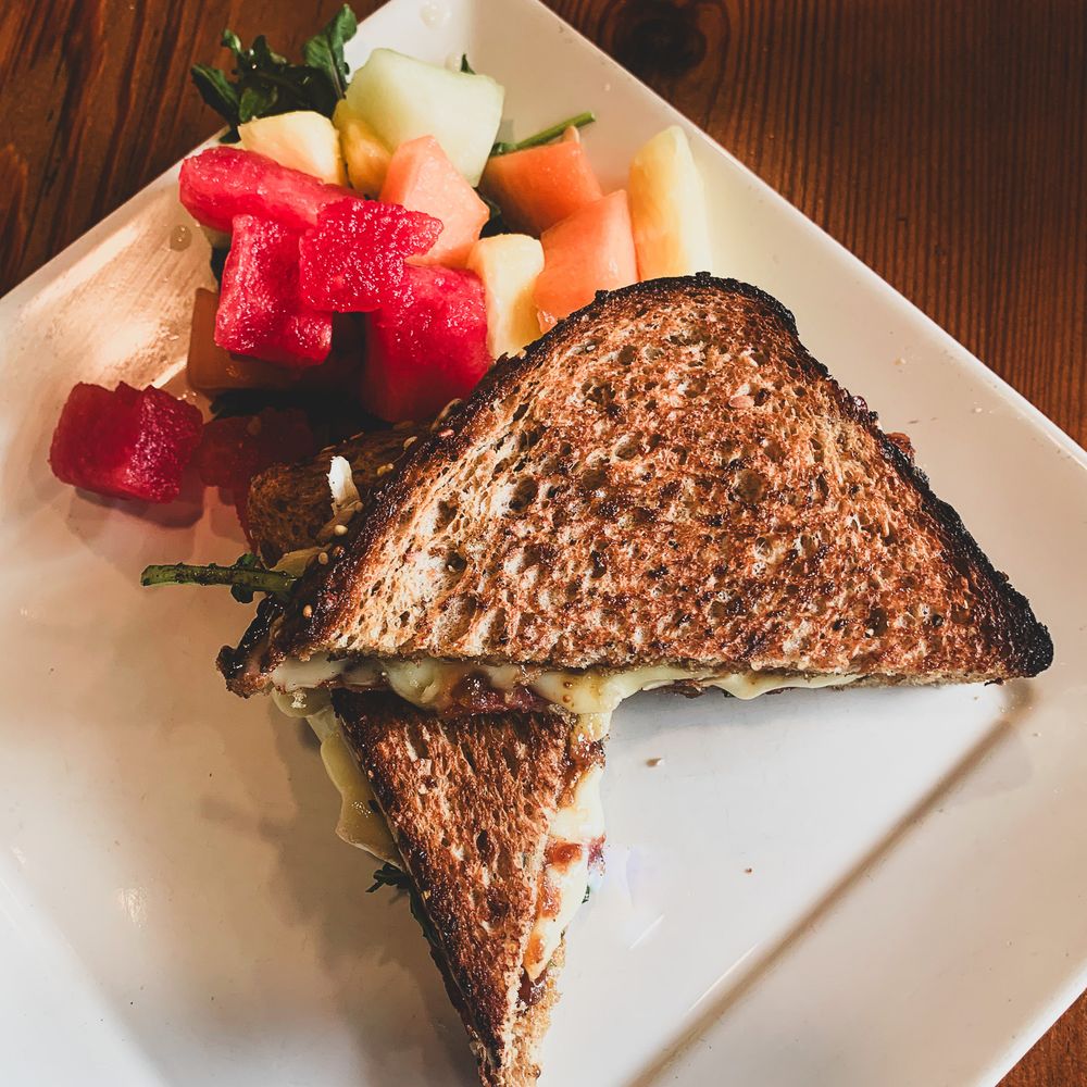 Vintage Café - Cafes Near Me - Montgomery, Alabama