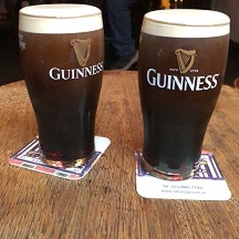 Elephant & Castle - Correct pint - British Near Me - Seattle, Washington
