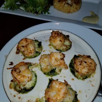 Seasons 52 - Crab and shrimp topped mushrooms@ Season's 52! - New American Near Me - Columbia, Maryland Seasons 52 - Crab and shrimp topped mushrooms@ Season's 52! - New American Near Me - Columbia, Maryland