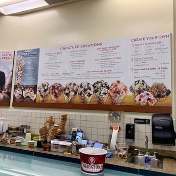 Cold Stone Creamery - Ice Cream & Frozen Yogurt Near Me - Elizabeth, New Jersey Cold Stone Creamery - Ice Cream & Frozen Yogurt Near Me - Elizabeth, New Jersey