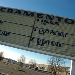 Drive-In Sacramento 6 - The Drive-ins