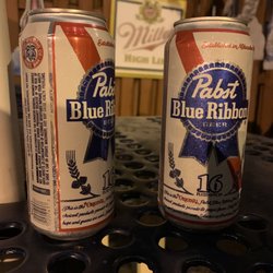 Cuzzin's Sports Bar & Grill - Pbr