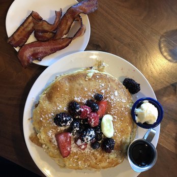 McKay Cottage Restaurant - Lemon Ricotta pancakes with seasonal berries and applewood bacon - American Near Me - Bend, Oregon McKay Cottage Restaurant - Lemon Ricotta pancakes with seasonal berries and applewood bacon - American Near Me - Bend, Oregon