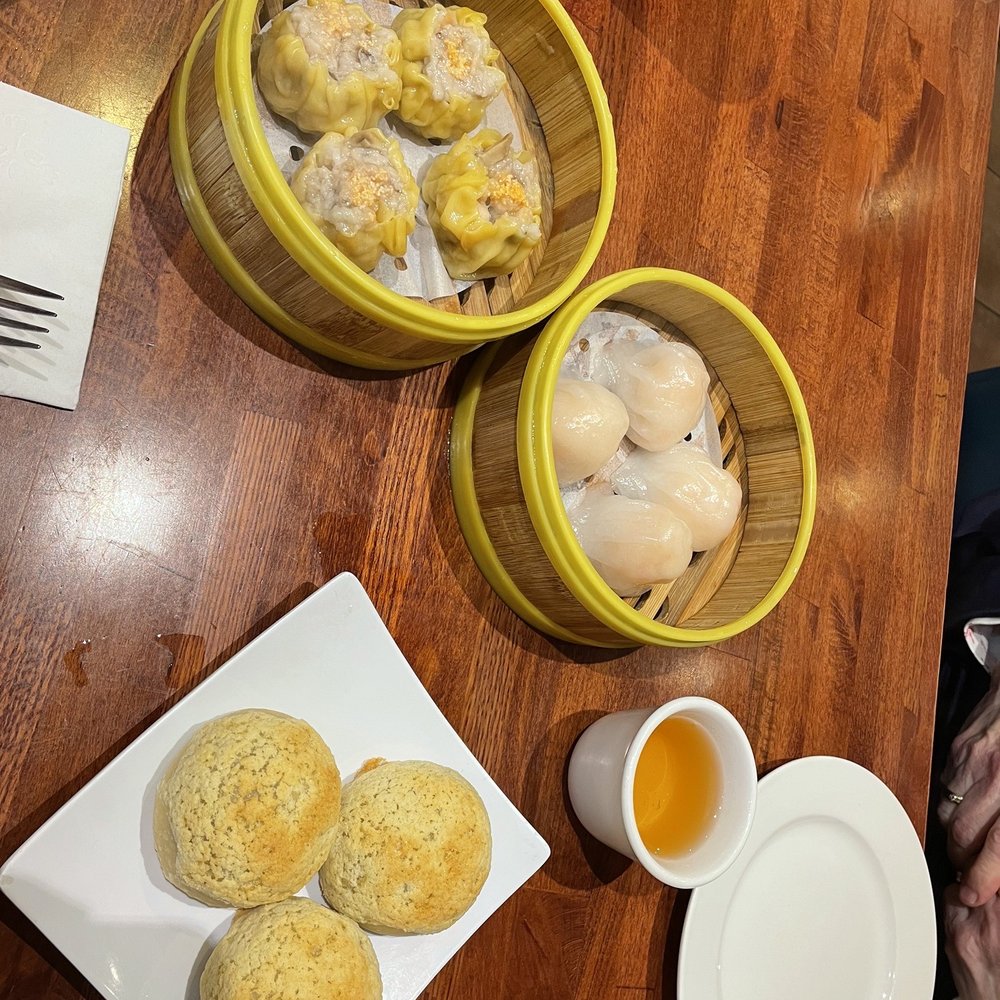 Dim Sum King - Crispy Baked BBQ Pork Buns Steamed Shrimp Dumpling Steamed Pork and Shrimp Dumplings - Dim Sum Near Me - Fort Myers, Florida