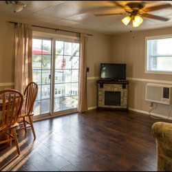 Marina Inn and Event Center - 2 bdrm poolside unit