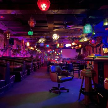 The Alibi Tiki Lounge - Karaoke room + extra bar. - Karaoke Near Me - Portland, Oregon