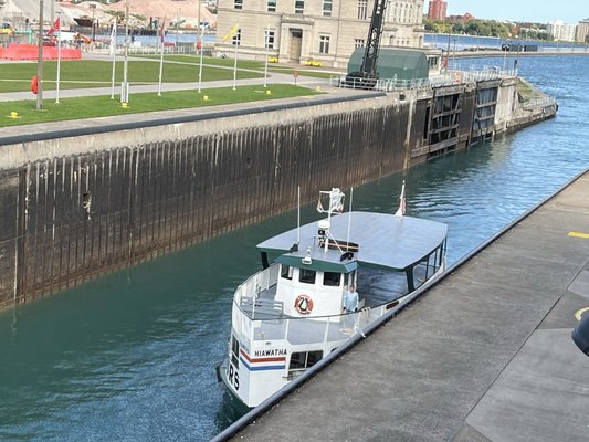 Soo Locks by null