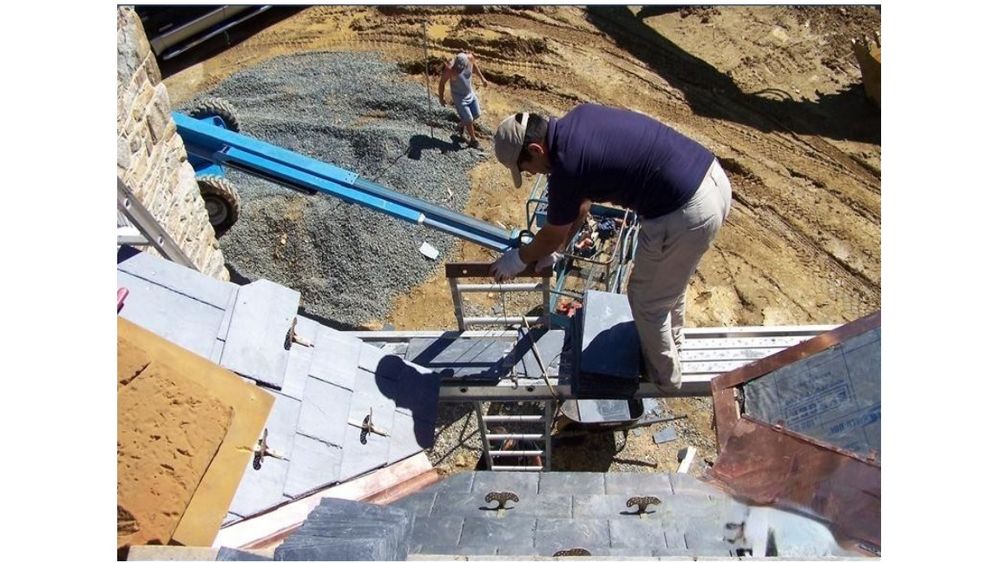 Slide of Renova Construction