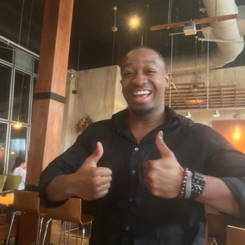 Cafe 4 - Tre! - Comfort Food Near Me - Knoxville, Tennessee
