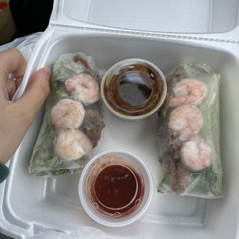Black Pearl Boba Breads Rolls - Summer 28. Fresh Roll with Shrimp & Grilled-Pork - Bubble Tea Near Me - Bakersfield, California Black Pearl Boba Breads Rolls - Summer 28. Fresh Roll with Shrimp & Grilled-Pork - Bubble Tea Near Me - Bakersfield, California