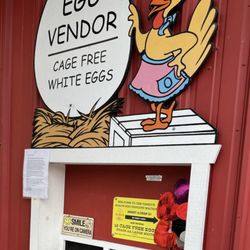 Glaum Egg Ranch - Glaum Ranch Egg Vending Machine - super fun but cash only and very sensitive. Bring new $1 bills