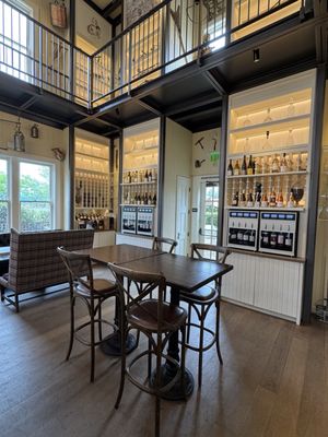 Oakville Wine Merchant by null