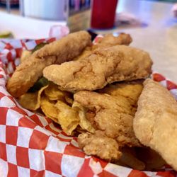 Billy's Corner Bar - Chicken tenders