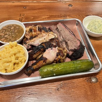 Bashful Bandit Barbecue - The Bashful Tray with chicken, brisket, potato salad, beans and Mac n cheese - Barbeque Near Me - Tucson, Arizona Bashful Bandit Barbecue - The Bashful Tray with chicken, brisket, potato salad, beans and Mac n cheese - Barbeque Near Me - Tucson, Arizona