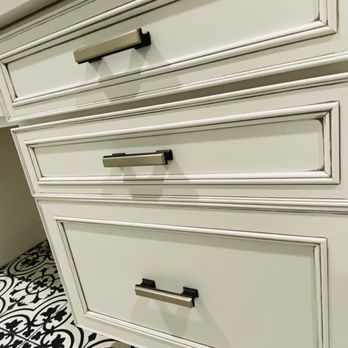 Hawaii Home Remodel - Cabinets are Woodmark (semi custom from Home Depot), hardware is from there also. - Cabinetry Near Me - Honolulu, Hawaii Hawaii Home Remodel - Cabinets are Woodmark (semi custom from Home Depot), hardware is from there also. - Cabinetry Near Me - Honolulu, Hawaii