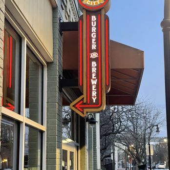 Bull City Burger and Brewery - Breweries Near Me - Durham, North Carolina