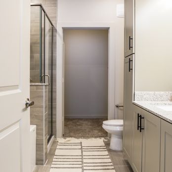 Highgrove Luxury Apartments - Apartments Near Me - Austin, Texas Highgrove Luxury Apartments - Apartments Near Me - Austin, Texas