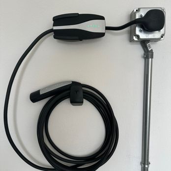 First Electric - Tesla Mobile Connector 1 - La Mirada, CA