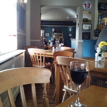 Royal Oak & Castle - Down the bar towards the dining room - Pubs Near Me - Pevensey, ESX Royal Oak & Castle - Down the bar towards the dining room - Pubs Near Me - Pevensey, ESX