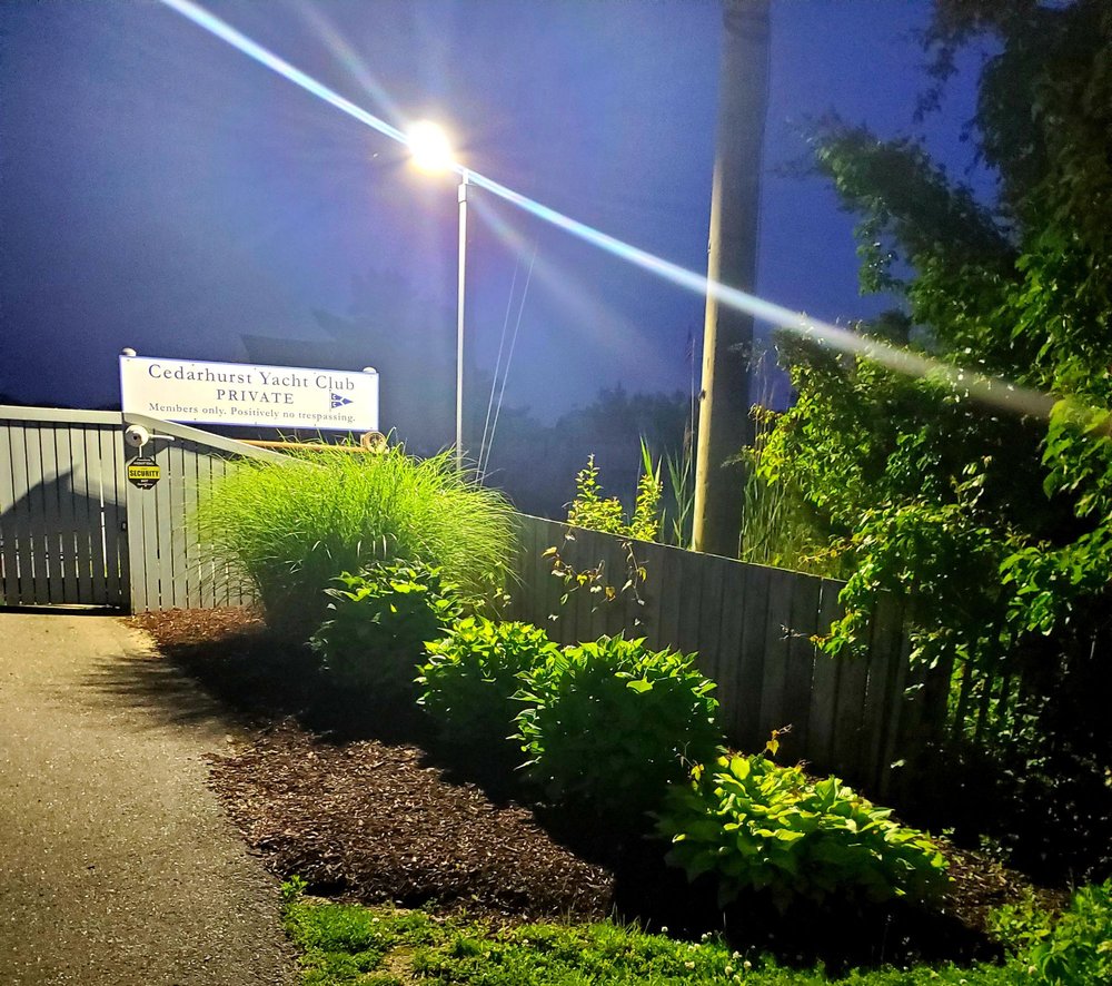 CEDARHURST YACHT CLUB Updated June 2024 14 Daniel Cox Rd, Lawrence