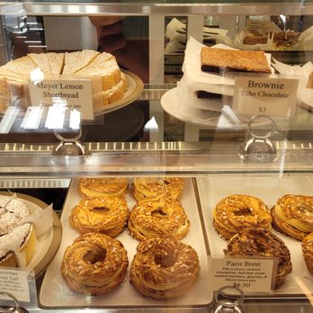 Fournée Bakery - Cakes display case - Bakeries Near Me - Berkeley, California Fournée Bakery - Cakes display case - Bakeries Near Me - Berkeley, California