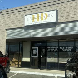 Hair Dynamix - "Walk in" might as well put don't walk in