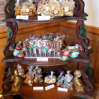 Splendiferous Sweet Shoppe - Chocolatiers & Shops Near Me - Searsport, Maine Splendiferous Sweet Shoppe - Chocolatiers & Shops Near Me - Searsport, Maine