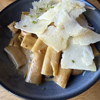 Moxies - Chicken Madeira Rigatoni - Lounges Near Me - Plano, Texas