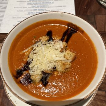 Urban table - Tomato Bisque - American Near Me - Bethlehem, Pennsylvania