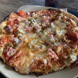 Carne Pizza