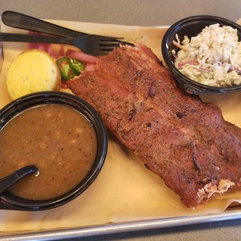 Count Porkula BBQ - I cannot look at this photo without seeing a big ol' plate of bland. - Barbeque Near Me - Little Rock, Arkansas Count Porkula BBQ - I cannot look at this photo without seeing a big ol' plate of bland. - Barbeque Near Me - Little Rock, Arkansas