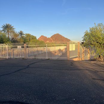 Bat Cave - Waiting for sunset - Hiking Near Me - Phoenix, Arizona