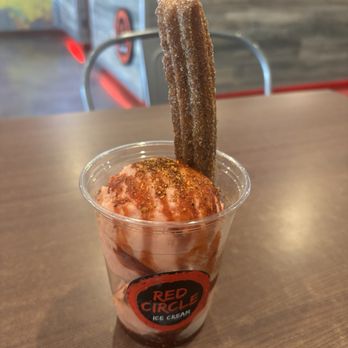 Red Circle Ice Cream - Pearland - Desserts Near Me - Pearland, Texas