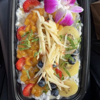 Sissy's Cafe - Chia Parfait. - Breakfast & Brunch Near Me - San Pedro, California