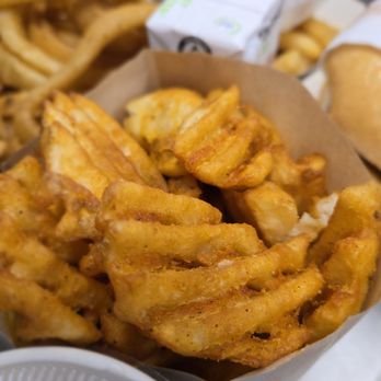 Burger & Cream - Waffle fries - Desserts Near Me - Auburn, California Burger & Cream - Waffle fries - Desserts Near Me - Auburn, California
