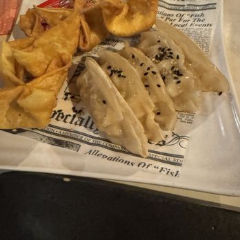 Candela Asian Food - Crab Rangoon's and pork dumplings - Asian Fusion Near Me - Hatillo, Puerto Rico