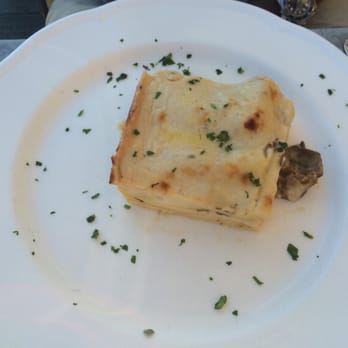 Caffe La Piscina - Mushroom lasagna - Italian Near Me Caffe La Piscina - Mushroom lasagna - Italian Near Me