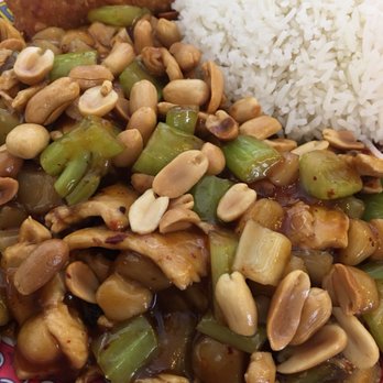 China Moon - Kung Pao Chicken. DeLish! - Chinese Near Me - Universal City, Texas